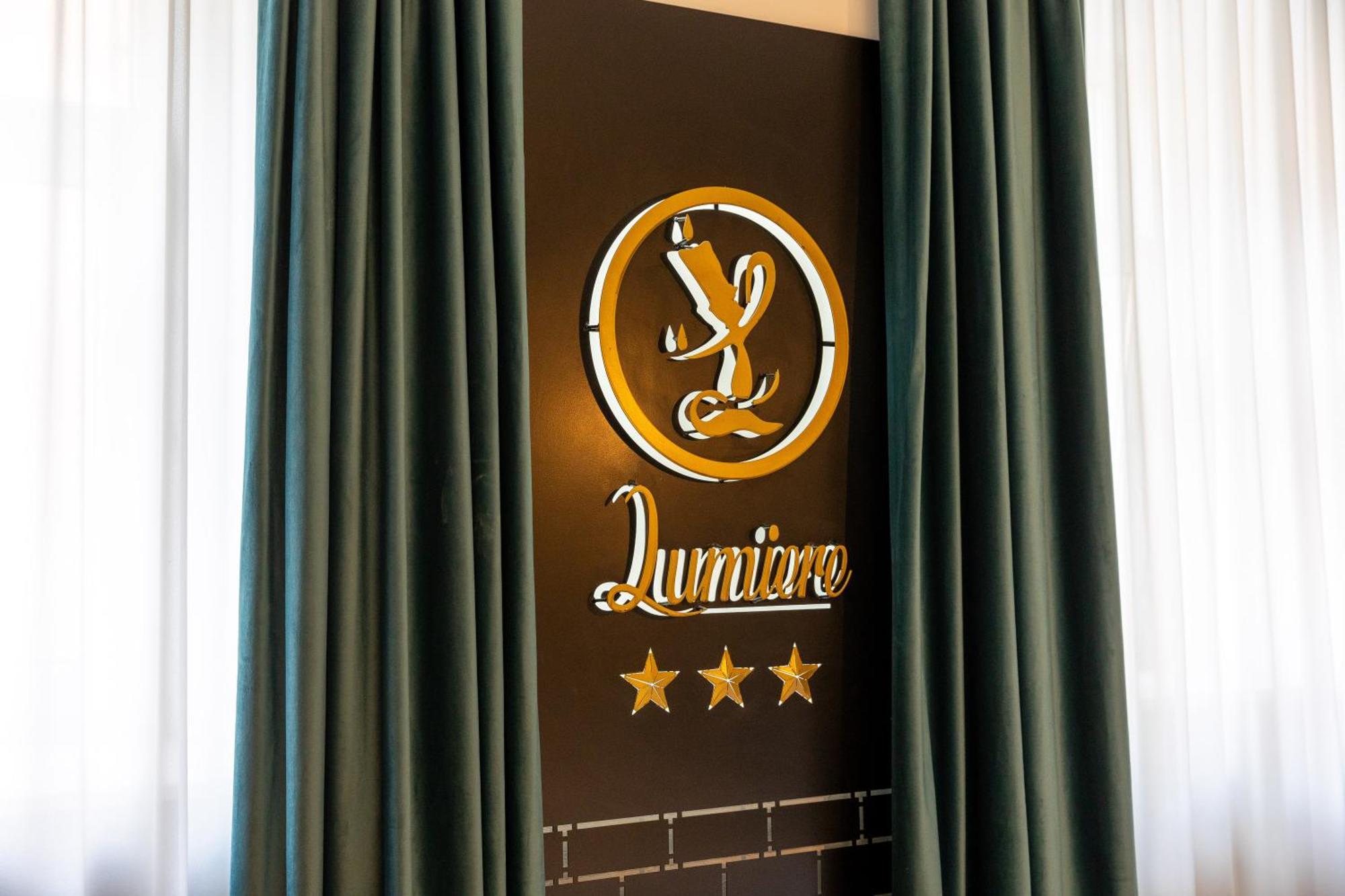 Lumiere House Sibiu Hotel Exterior photo